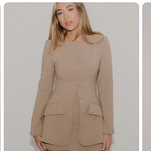 Elegant Tan Women's Blazer odd muse LUXURY